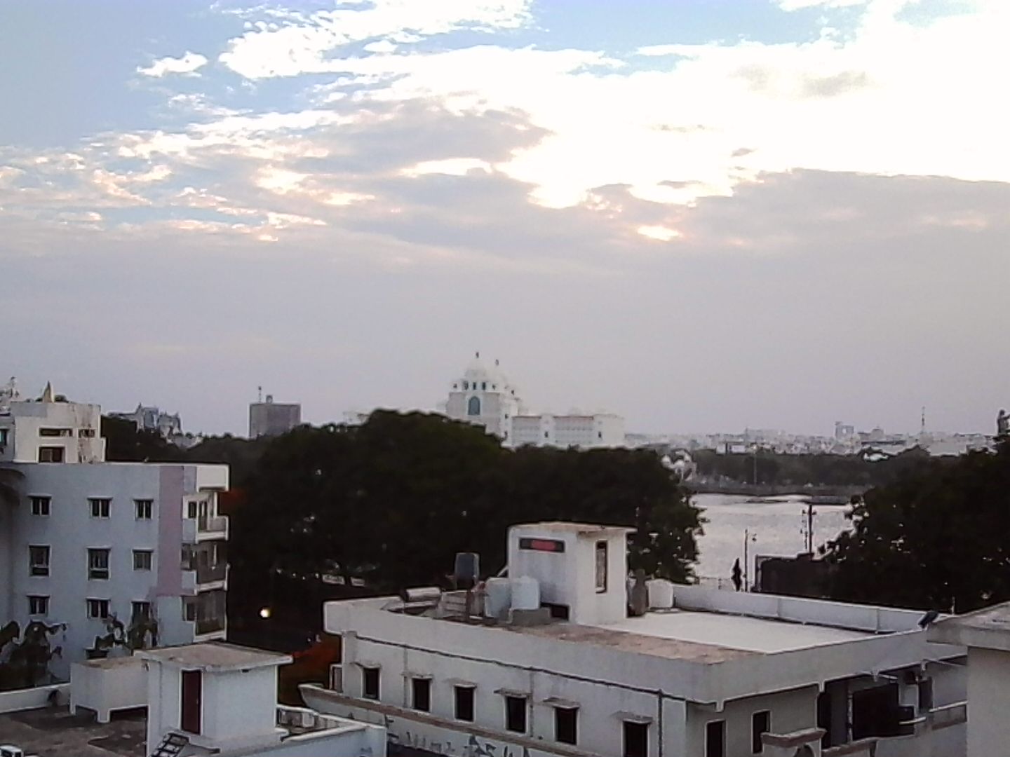Photo showing a skyline, taken using the Kodak Charmera.